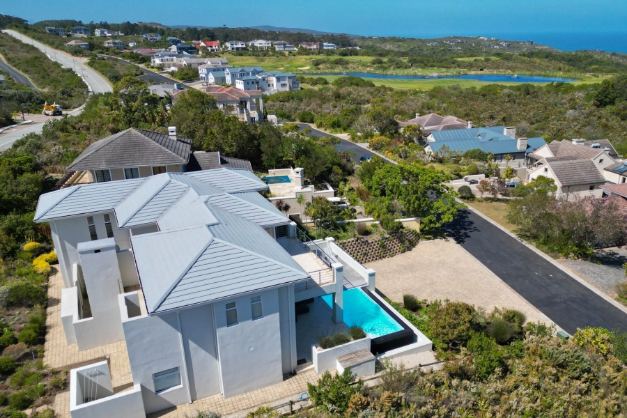 5 Bedroom Property for Sale in Pezula Golf Estate Western Cape